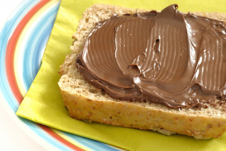 Skinny-Nutella-Spread-The-Healthier-Version-1