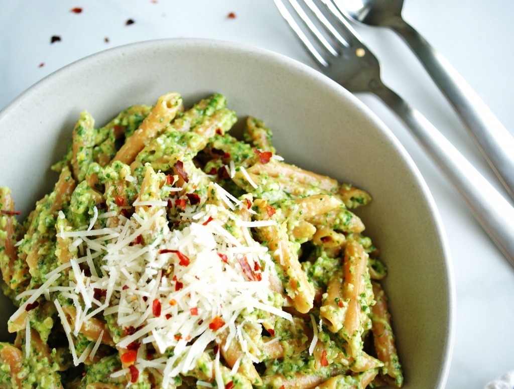 1. Lentil Pasta With Arugula Pesto 397 calories