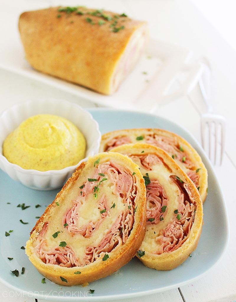 7. 3-Ingredient Baked Ham and Cheese Rollups