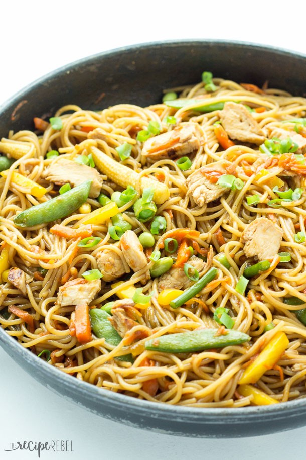 5. One Pot Chicken Chow Mein