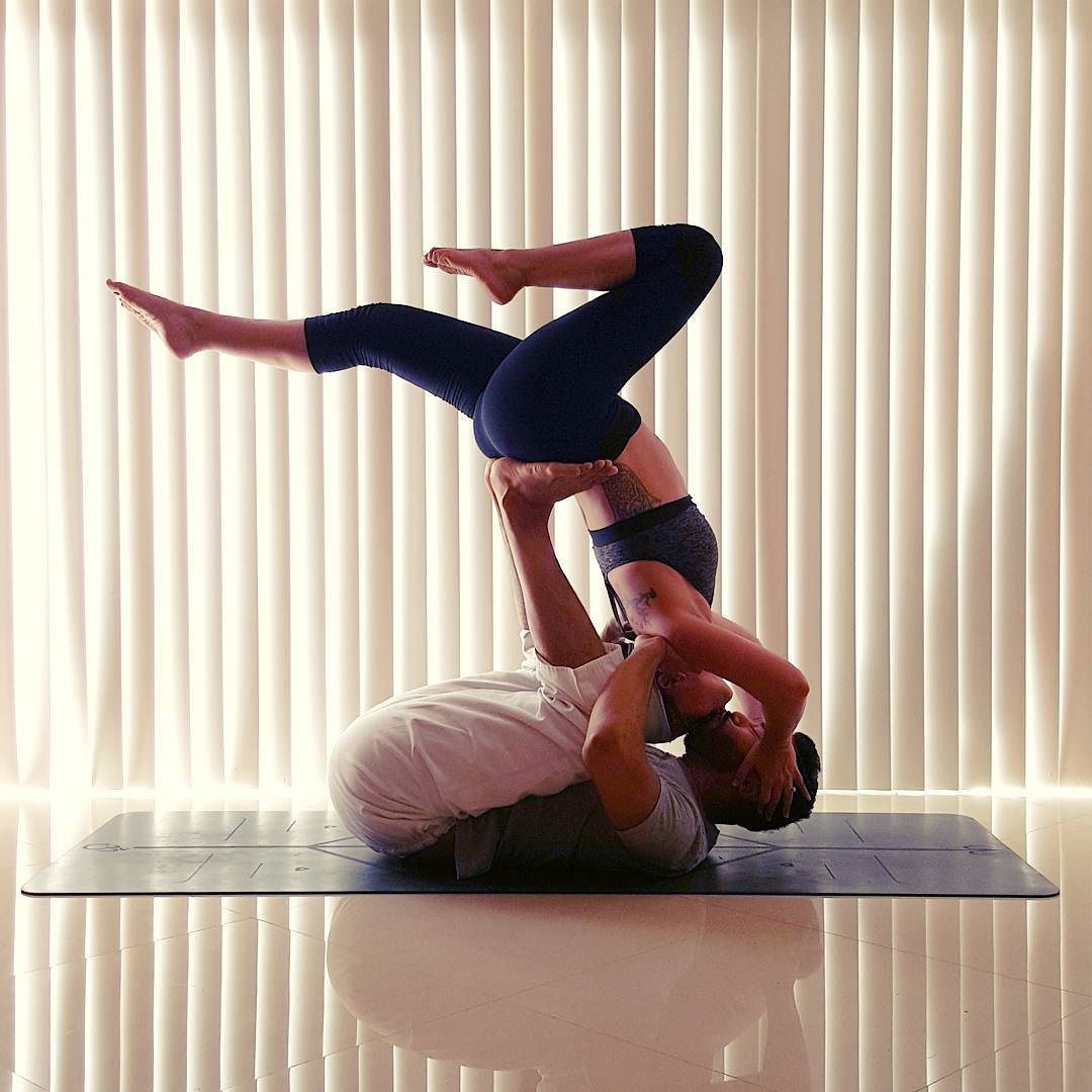 61 Amazing Couples Yoga Poses That Will Motivate You Today