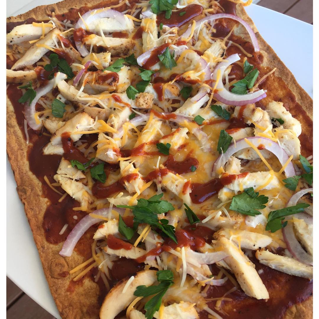 bbq-chicken-pizzas