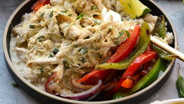 Healthy Crockpot White Chicken Chili (High-Protein!)