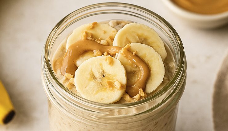 21 High-Protein Overnight Oats Recipes for Mornings That Mean Business